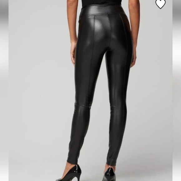 WHITE HOUSE BLACK MARKET VEGAN Leather RUNWAY LEGGINGS NWT 6R, Black - Picture 4 of 9